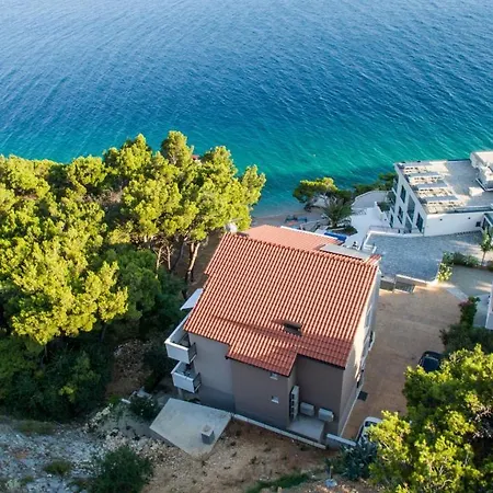 Apartment By The Sea Medici, Omis - 13634 Mimice