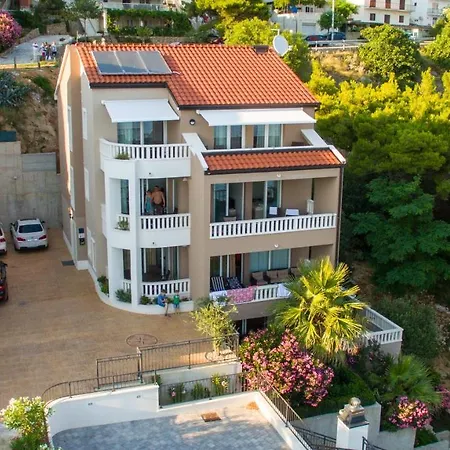 Apartment By The Sea Medici, Omis - 13634