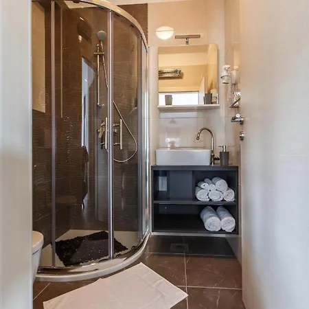 Apartment By The Sea Medici, Omis - 13634 *