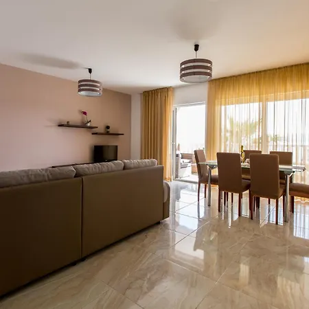 By The Sea Medici, Omis - 13634 Apartman Mimice